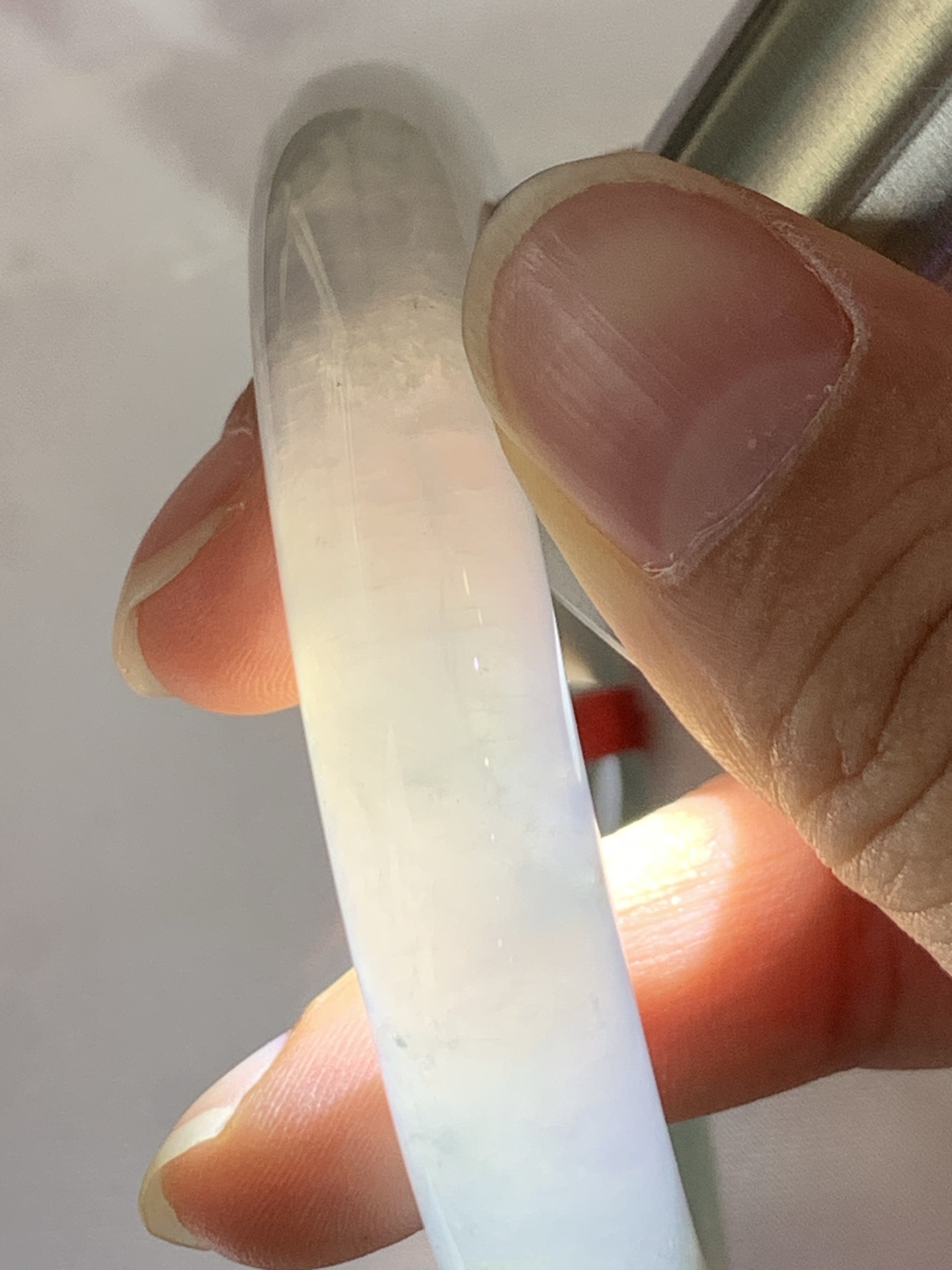 冰蓝正圈 0526-783-53 打灯细纹，需要包容，底妆冰润细腻，渐变色调，清爽耐看。
