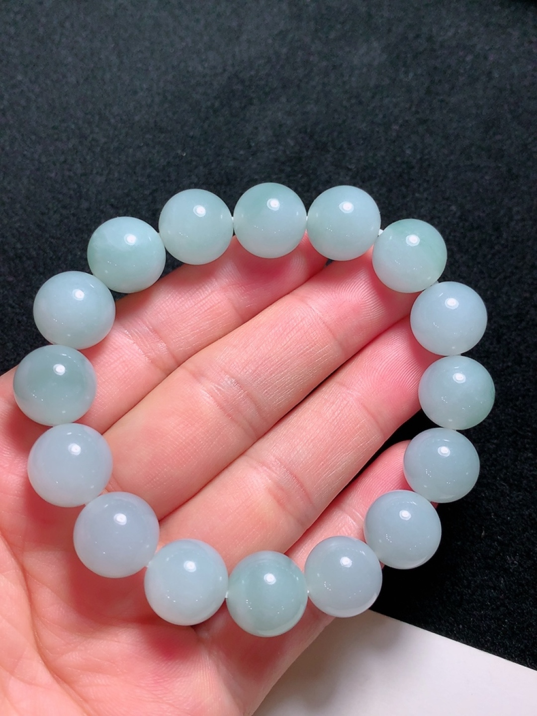 ️冰种手串，种老水头好，又冰又润，饱满大气，尺寸：12.7mm16粒