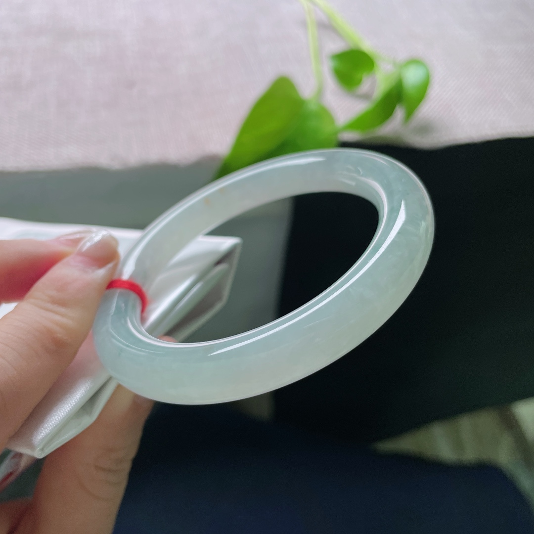 飘花圆条，简约不简单，温柔贤惠，种老，亭亭玉立，洒金，ss52518a