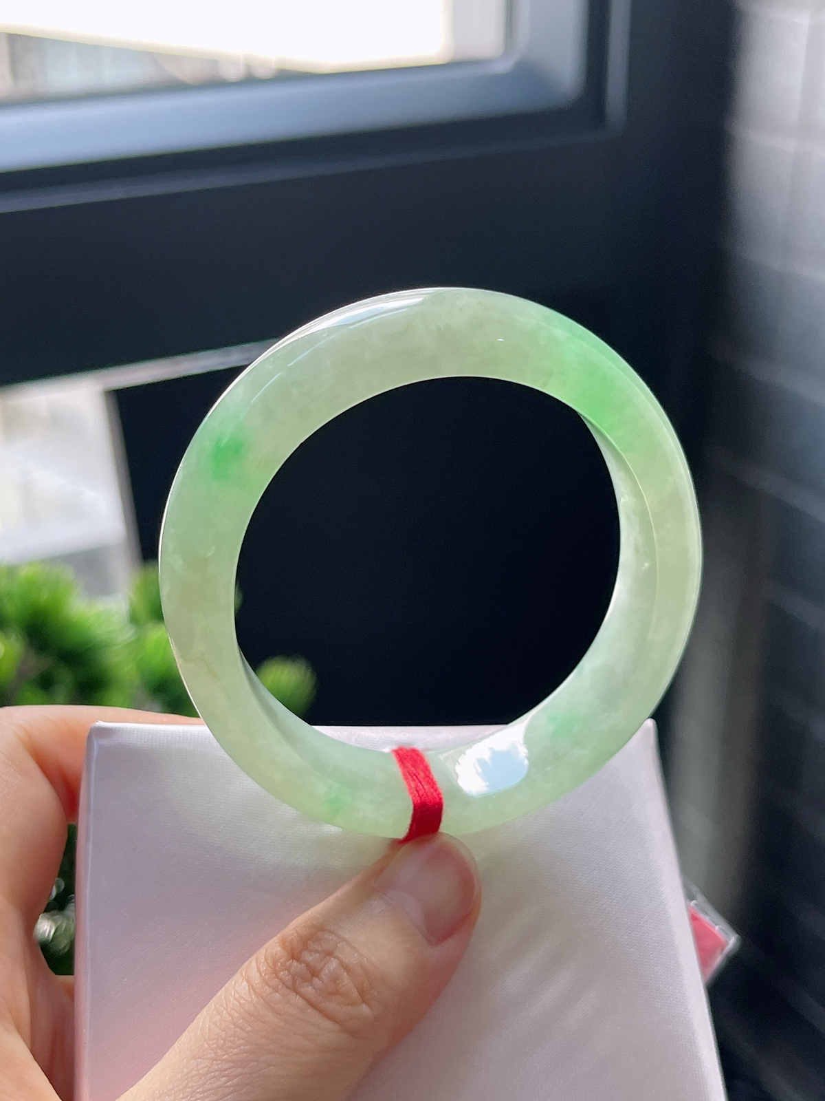 贵妃54.2，冰糯飘阳绿翡翠手镯