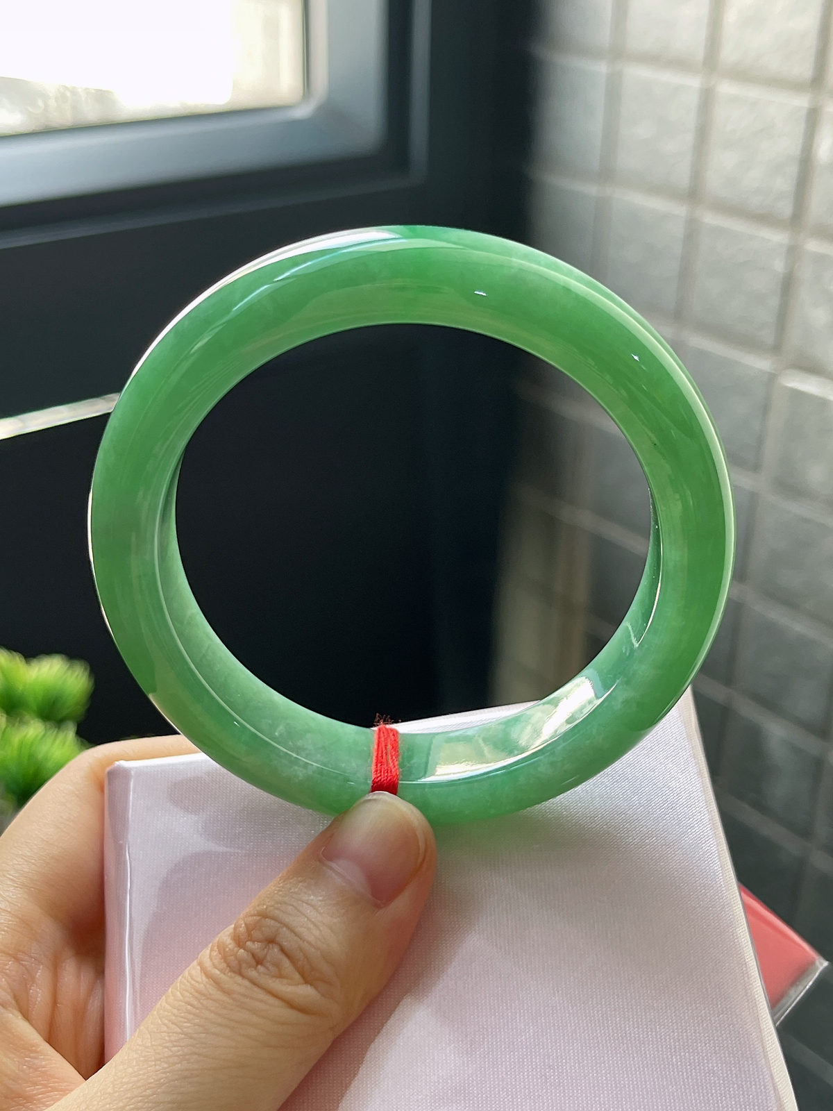 正圈56.3，满绿糯化翡翠手镯