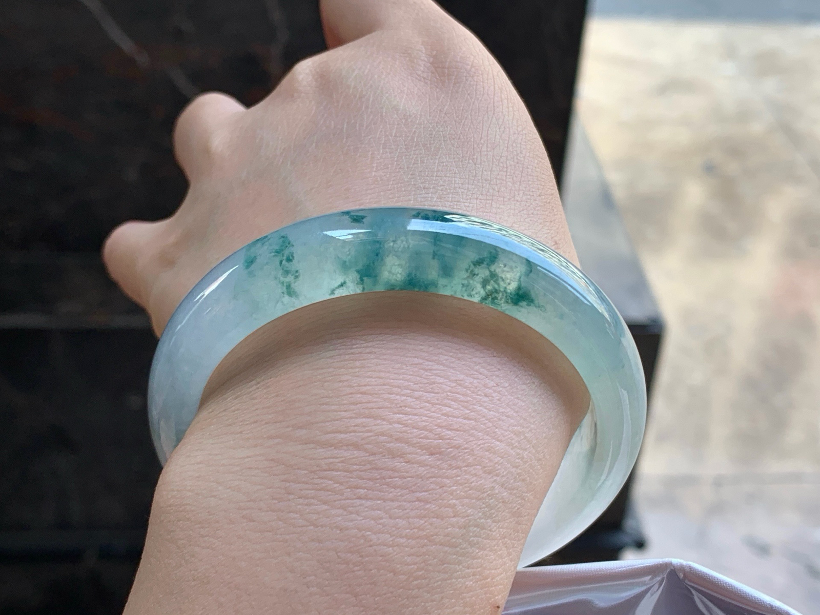 58-13.6-8

冰蓝花手镯^_^冰透飘花灵韵