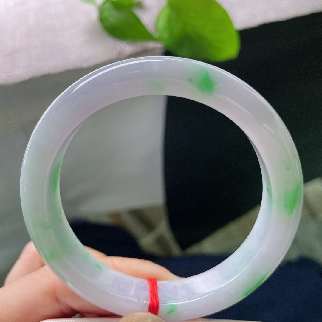 飘绿正圈，飘色点缀，增添几分贵气，水润细腻，种老，有纹，ss53578a