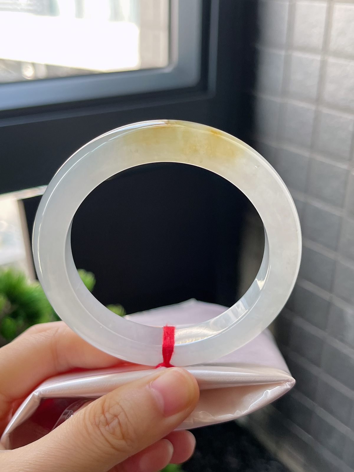 正圈55.5圈口，翡翠冰糯种黄色手镯