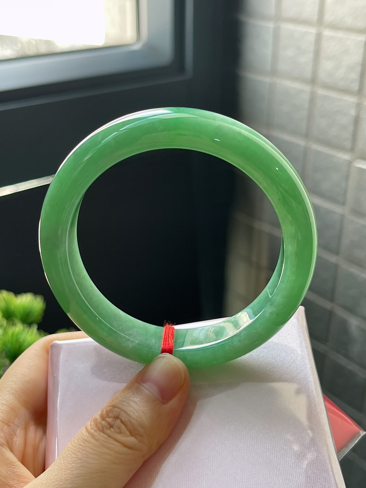 正圈56.3，满绿糯化翡翠手镯