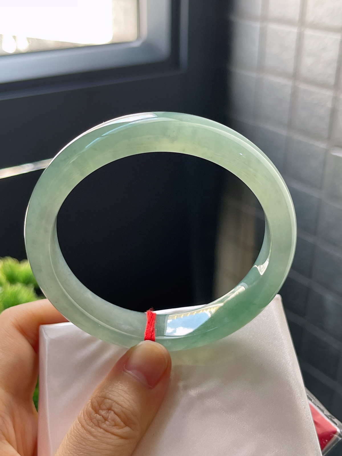 正圈58，冰糯湖水绿翡翠手镯