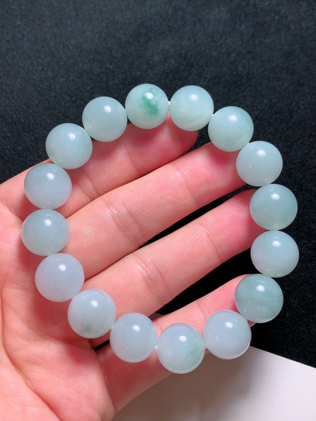 ️冰种手串，种老水头好，又冰又润，饱满大气，尺寸：12.7mm16粒