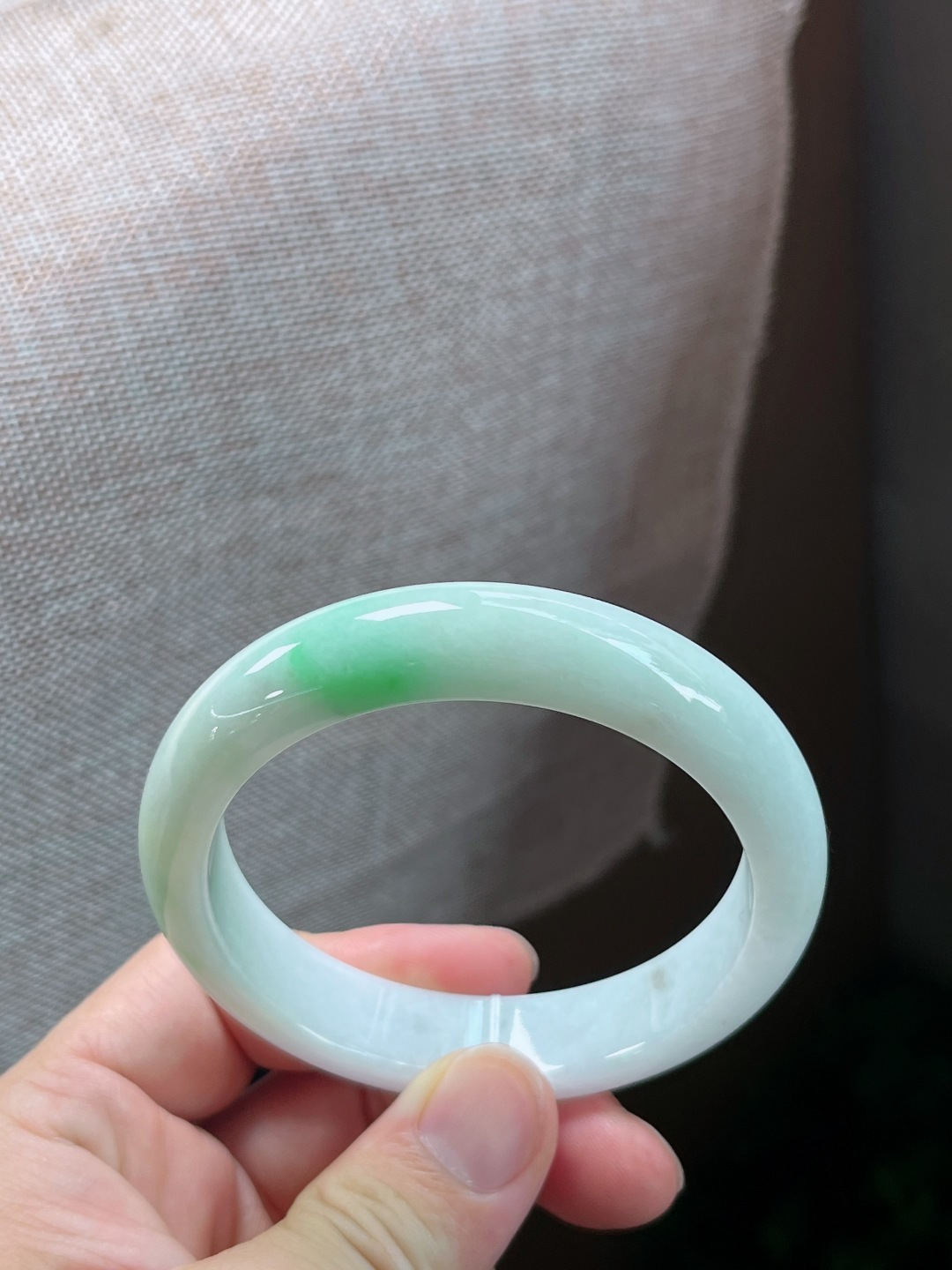 三号正圈白底青手镯，无裂，尺寸58.9-13.3-8.3mm w26nyb