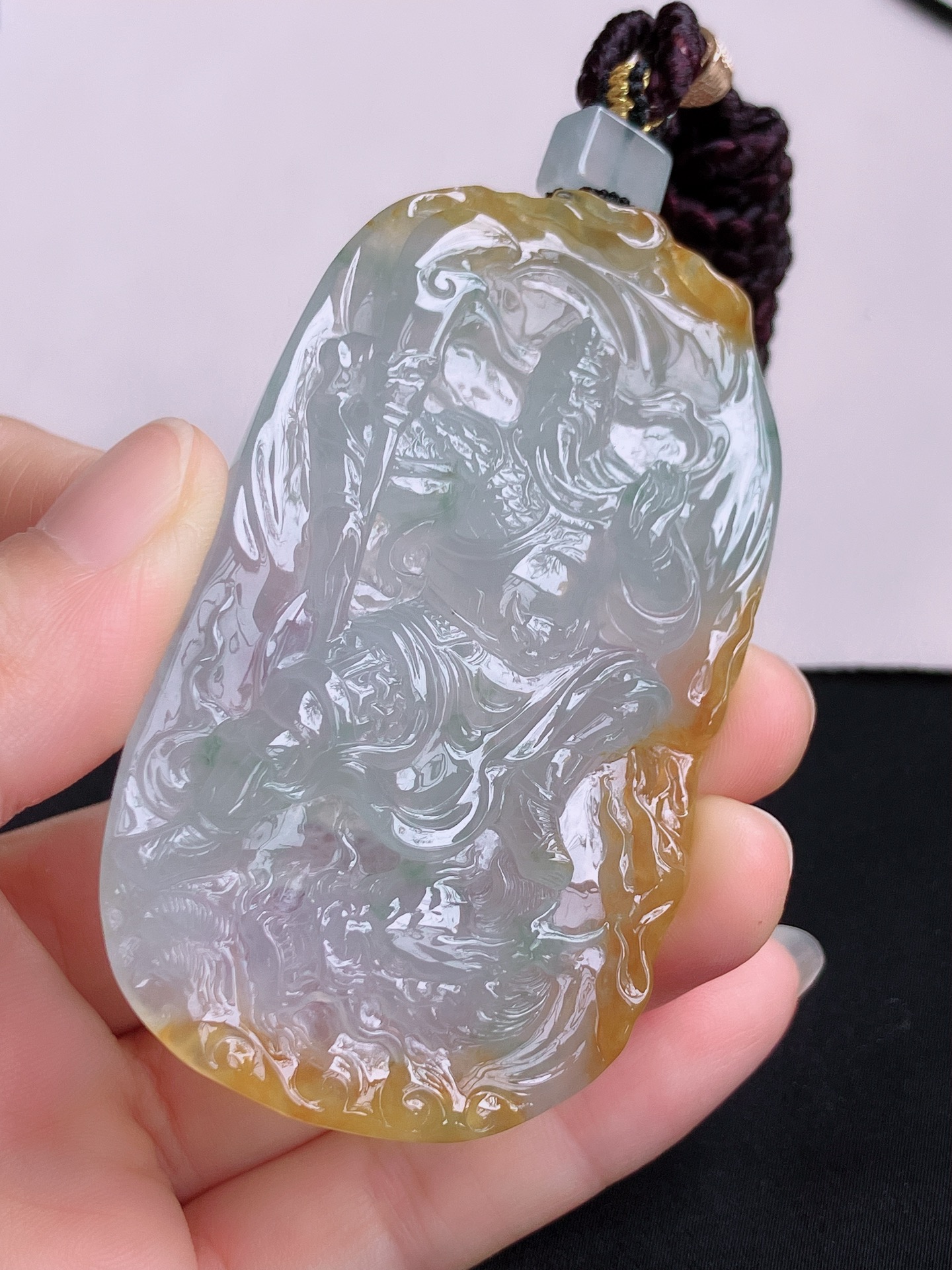双彩关二爷，义薄云天，晶莹剔透，尺寸76/45/9.5/自然光实拍