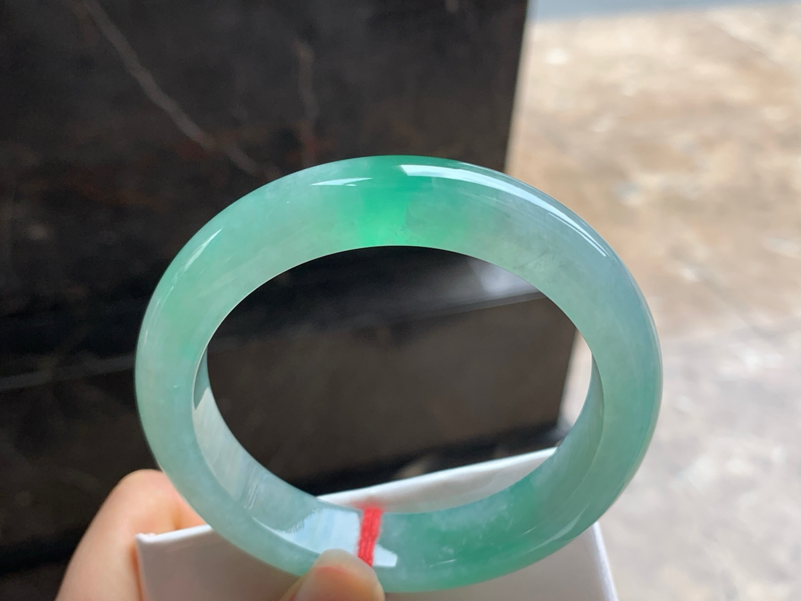 59-13.1-9.1

冰绿手镯^_^细腻