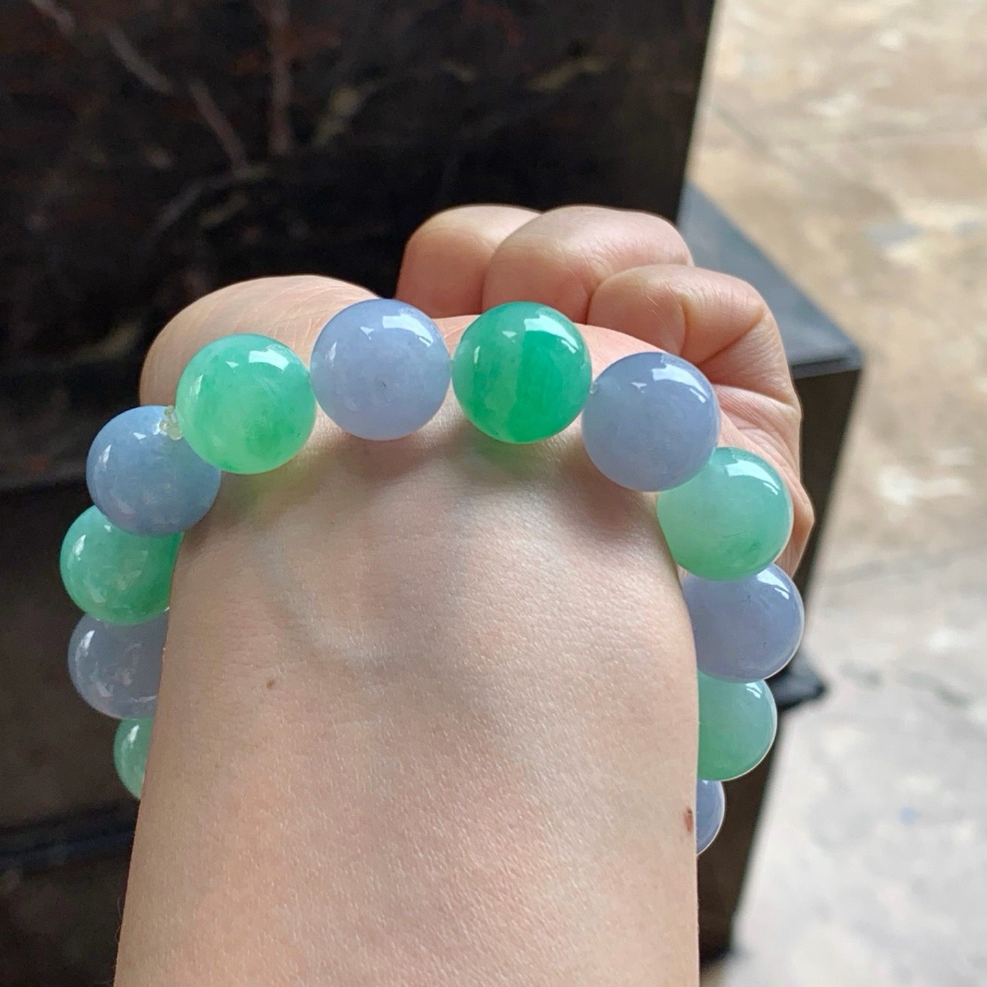 春带彩手串^_^玉质温润 清新
