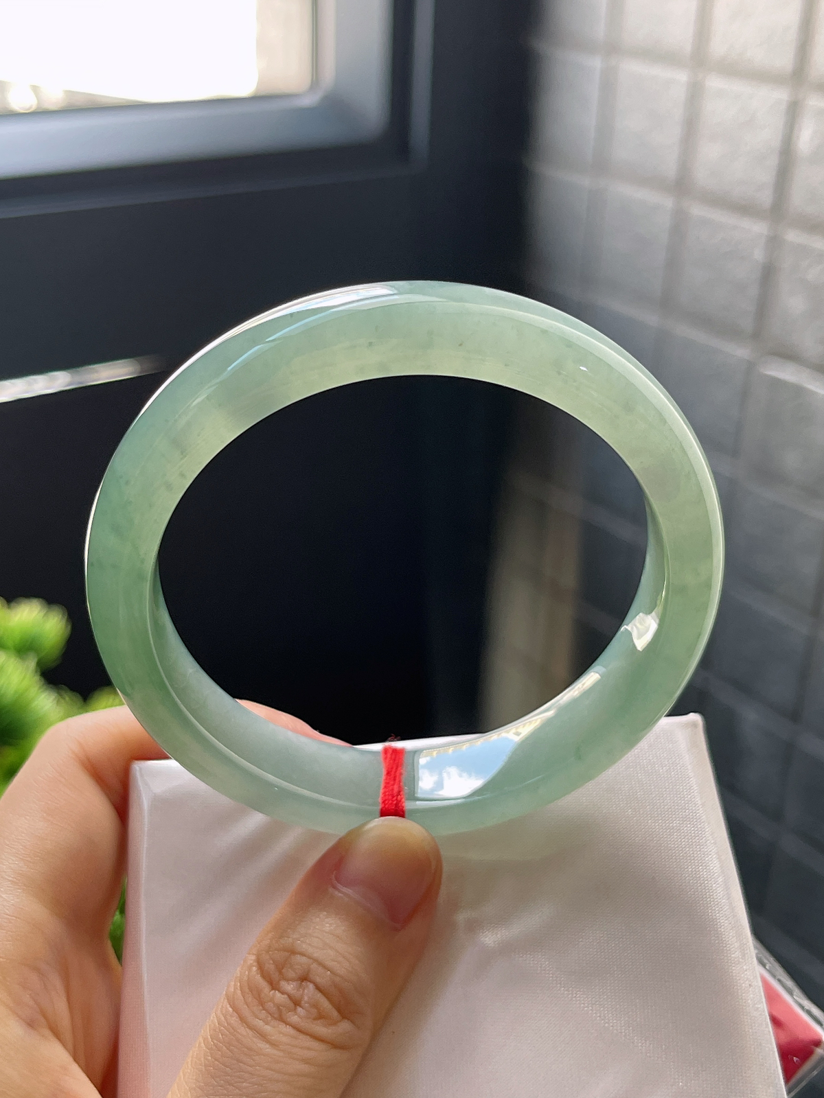 正圈58，冰糯湖水绿翡翠手镯