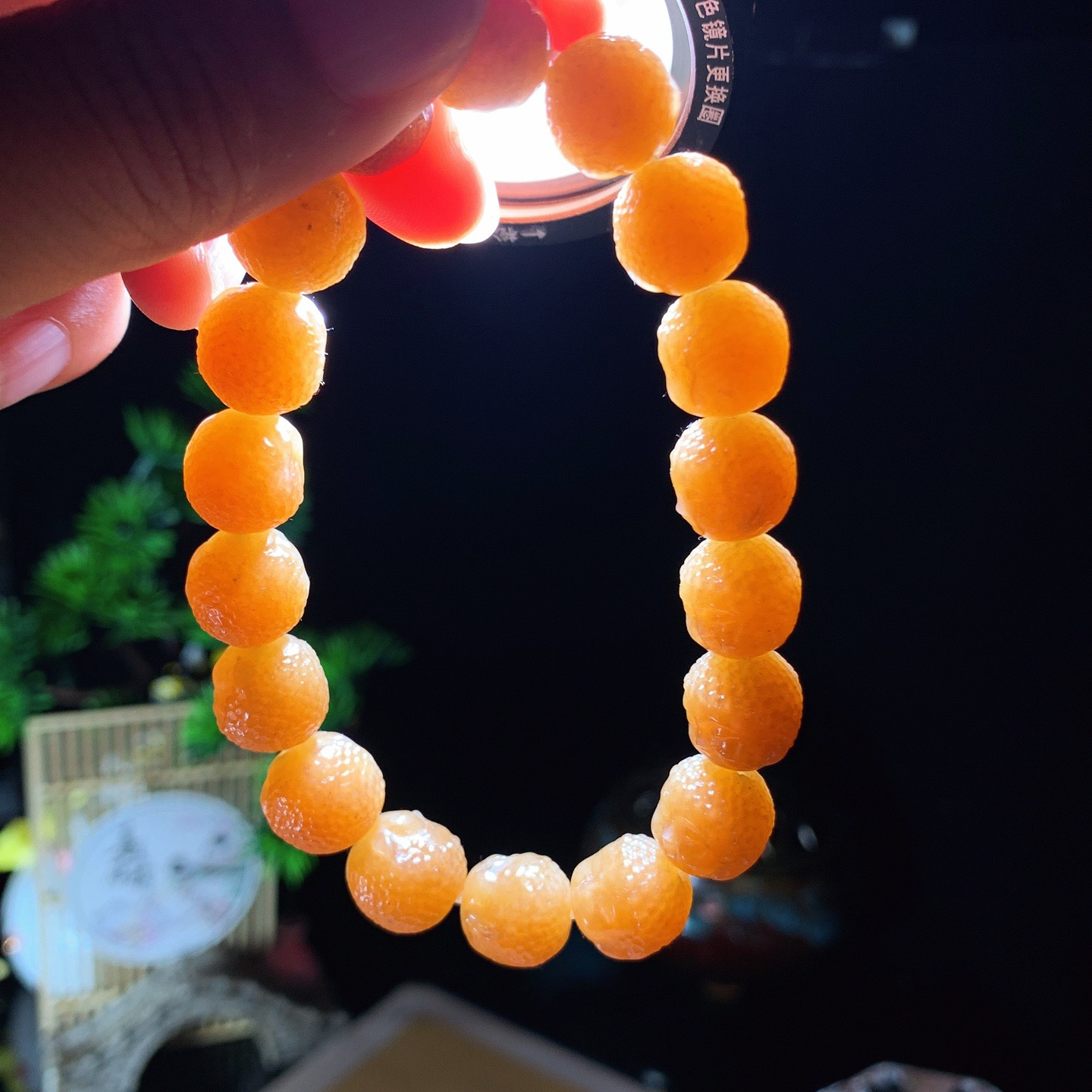 新疆和田玉大日如来手串 单颗尺寸11！玉质细腻油润。手推出油。佩戴高端典雅。lt260525