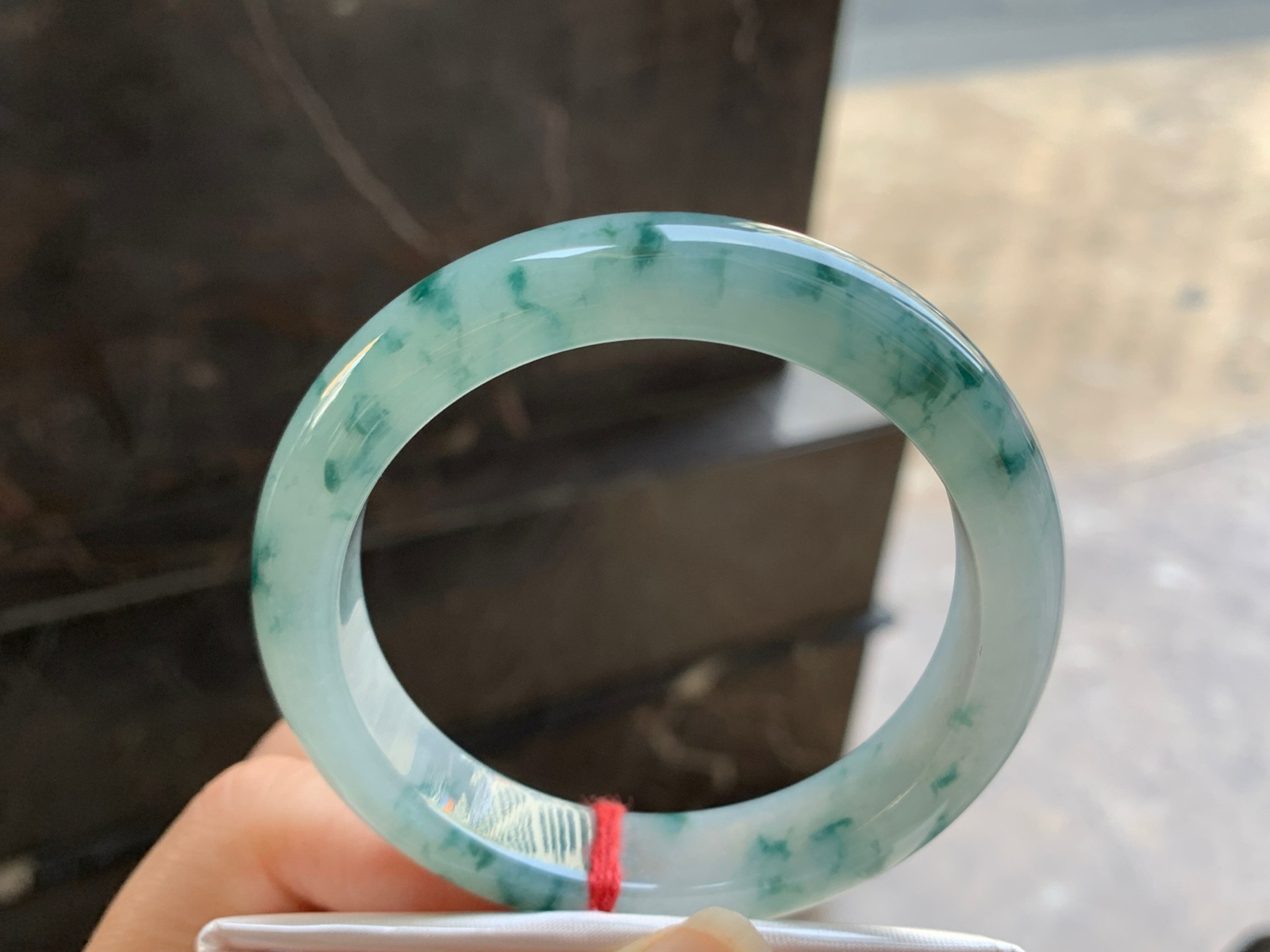 57-12.5-8.6

蓝花手镯^_^飘花灵韵