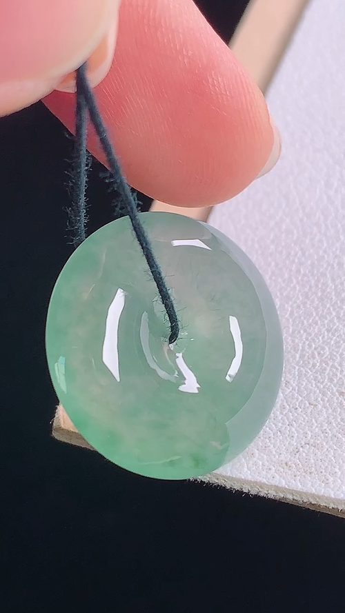 冰晴平安扣，无裂，尺寸:20.0-5.5mm 22