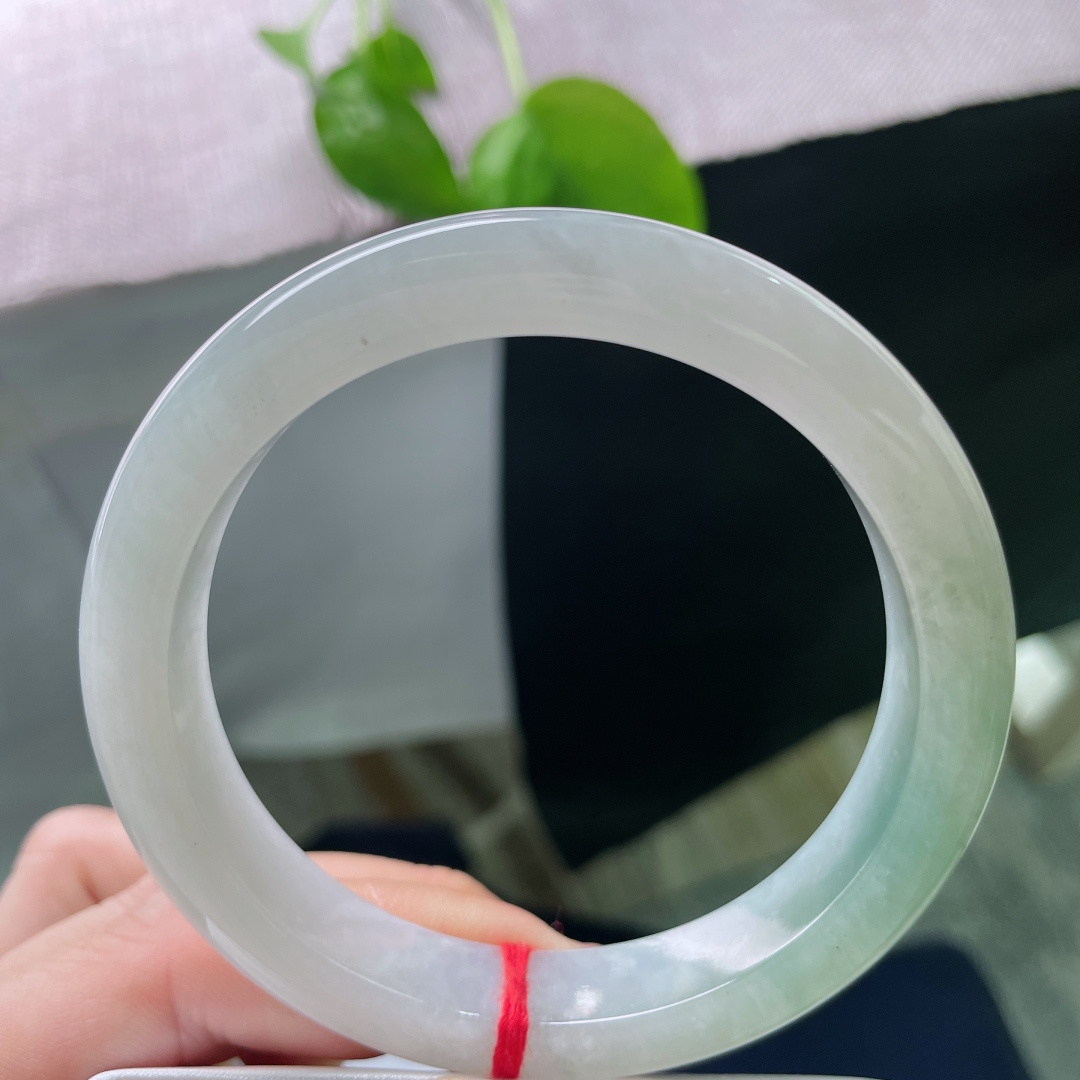 60/11.6/8.6，淡绿底正圈，大圈口，一抹油青点缀，沉稳不失大气婉约，皮纹不显，ss52894a