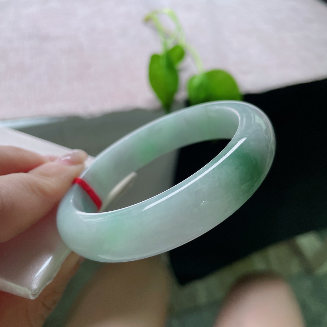 54.6/13/8.0，油青正圈，水润，料子细腻，简约不简单，一点色线，ss53162a