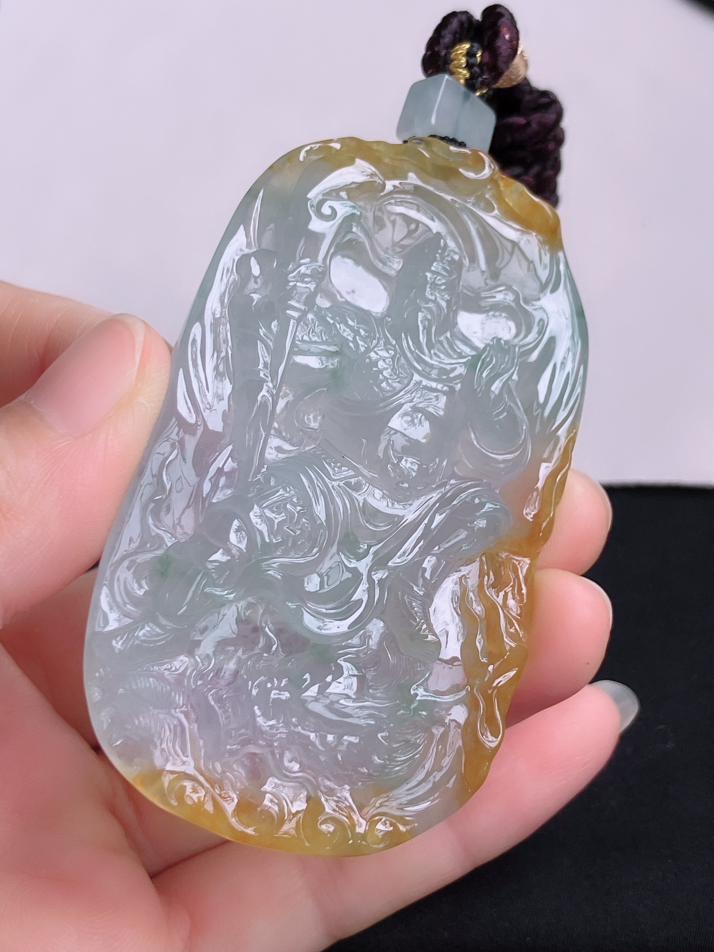 双彩关二爷，义薄云天，晶莹剔透，尺寸76/45/9.5/自然光实拍