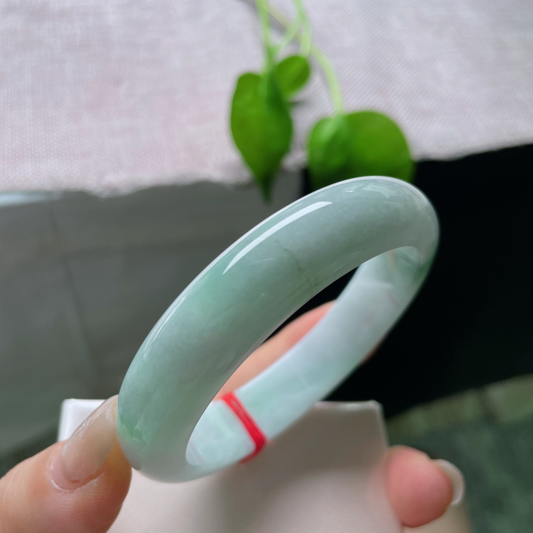 54.6/13/8.0，油青正圈，水润，料子细腻，简约不简单，一点色线，ss53162a