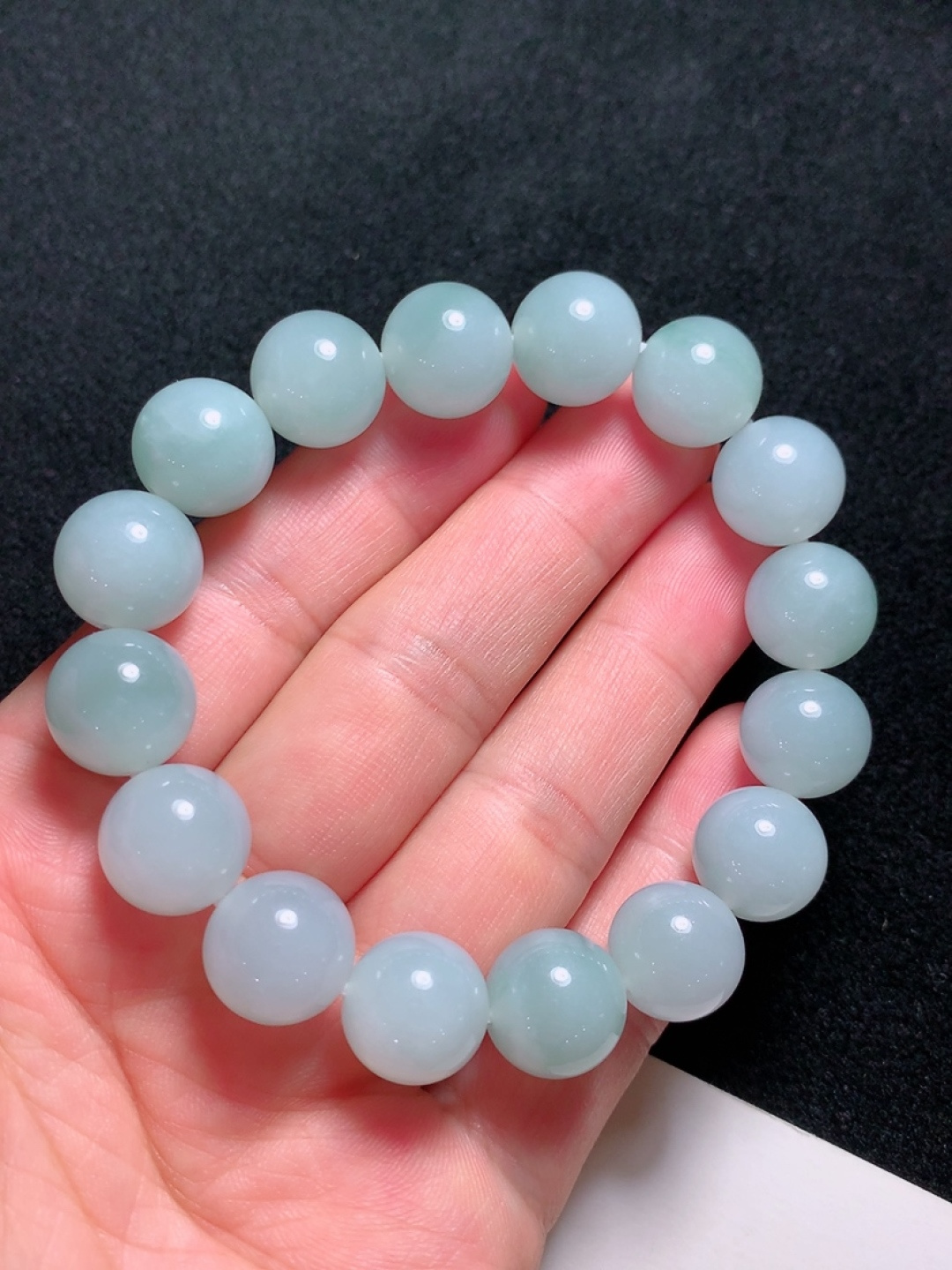 ️冰种手串，种老水头好，又冰又润，饱满大气，尺寸：12.7mm16粒
