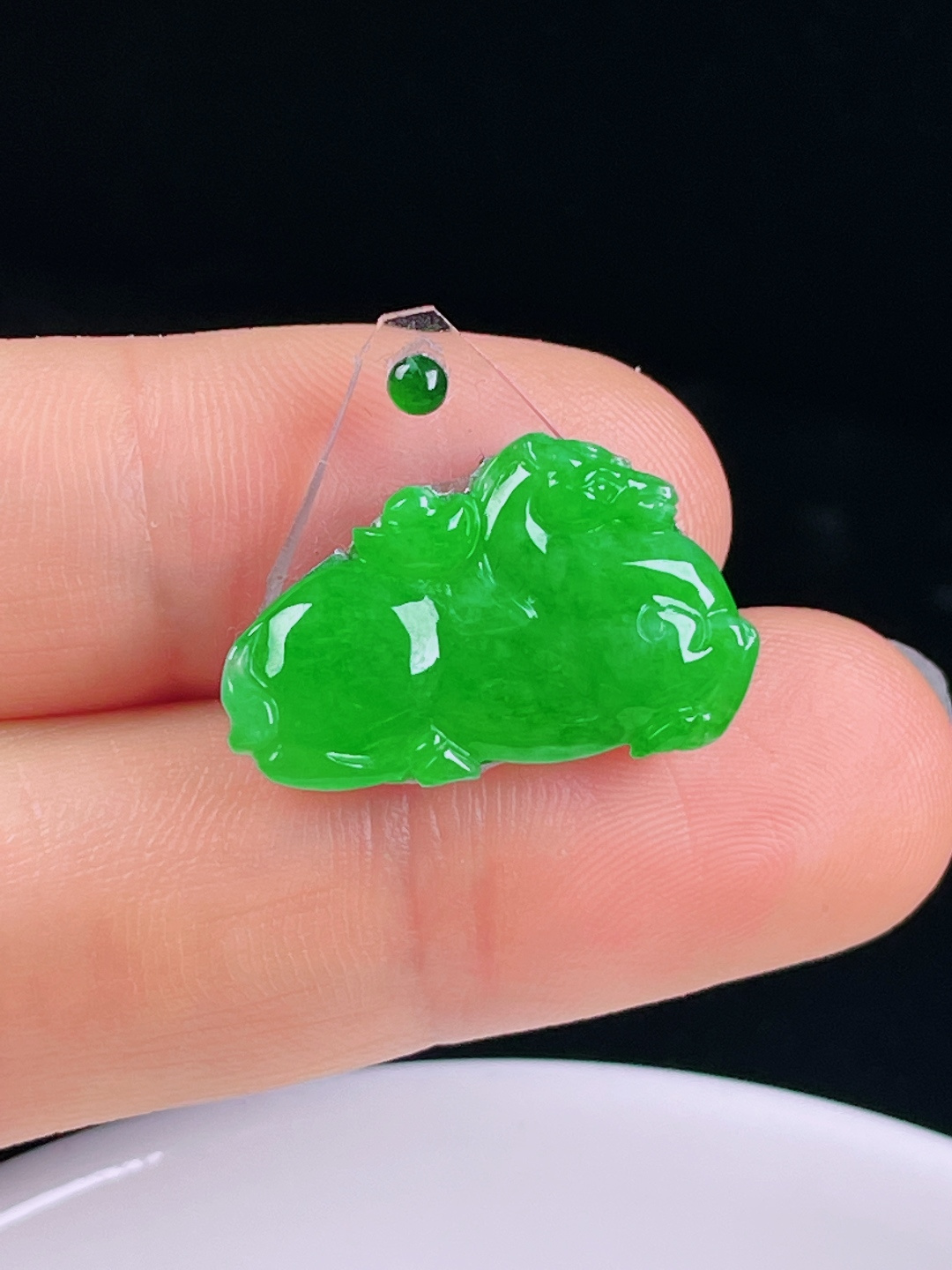 ️冰绿唐马，老种起光，细底通透，尺寸：14.3/23/3.6mm0526