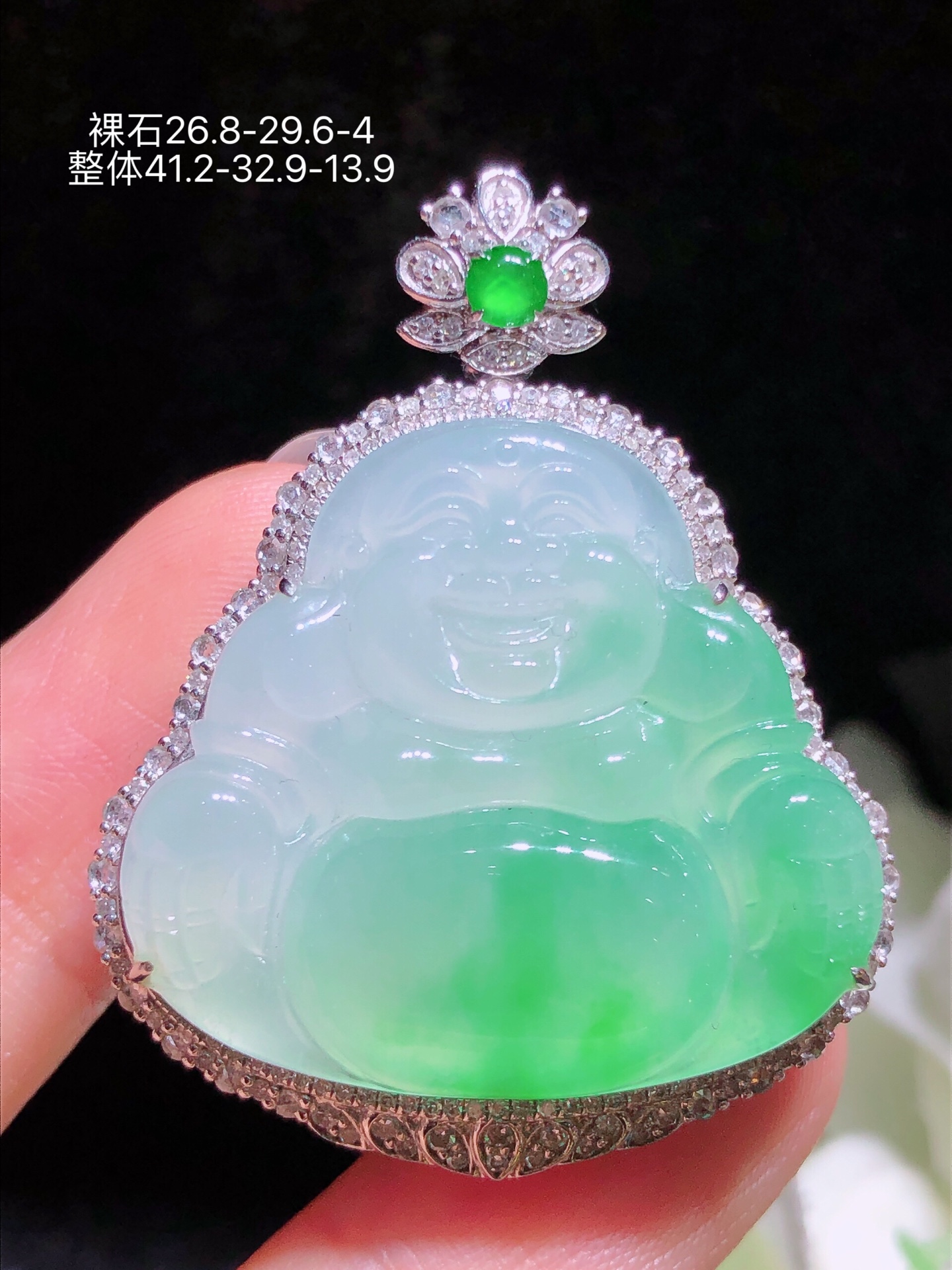 ️18k金镶 冰飘绿佛公吊坠 无裂,水润色艳 品相饱满 配送银链苹果拍摄，实物更好看，26.8-2