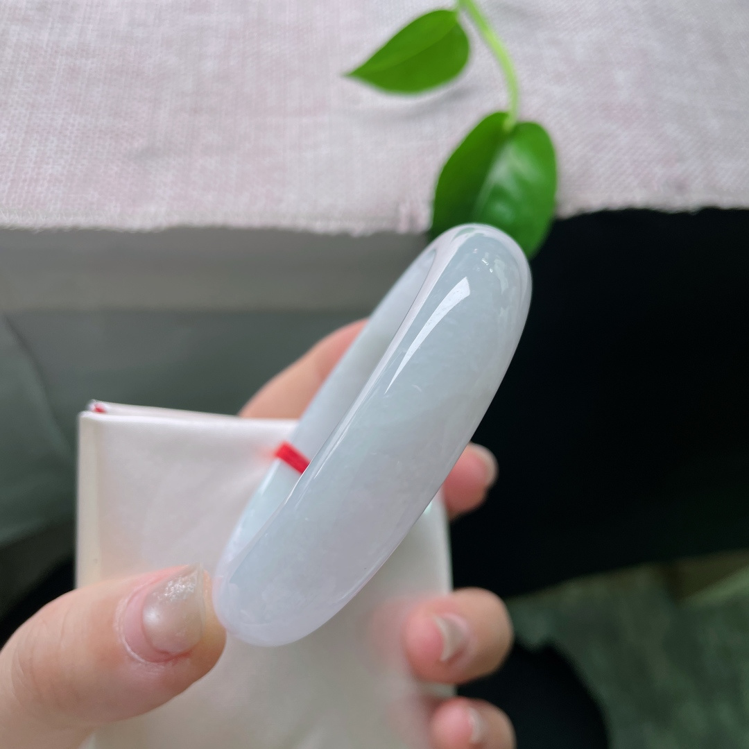 55/14.3/8.1正圈，宽版轮胎镯，种老，佩戴时尚优雅，水润细腻，皮纹，ss53604a