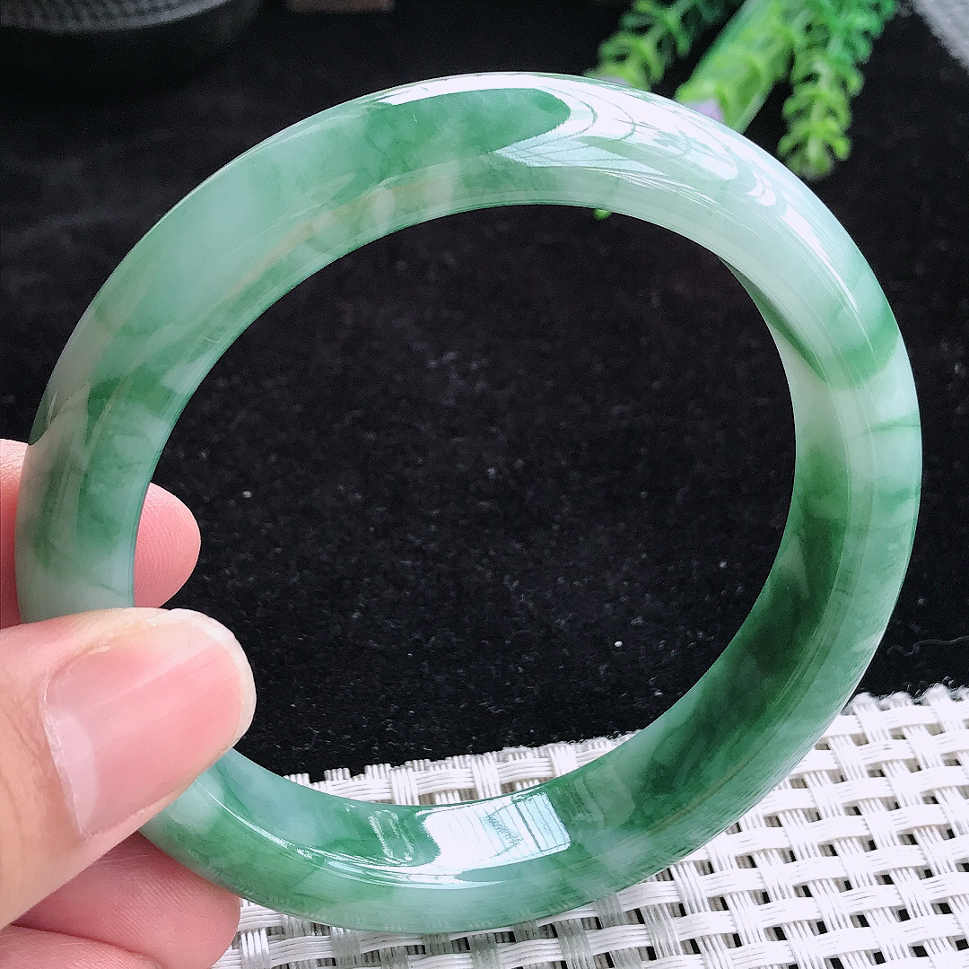 实拍A货翡翠60.5/12.8/9大圈口老坑冰润飘花手镯玉手镯女款平安镯