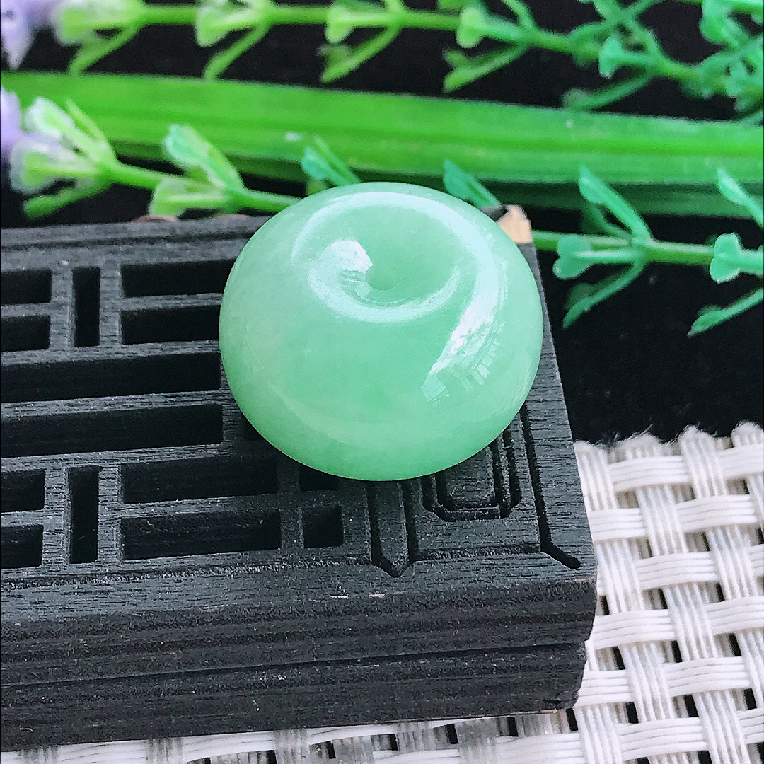 实拍A货翡翠21/12.5老坑精美满绿苹果绿算盘珠转运珠吊坠翡翠玉路路通挂件