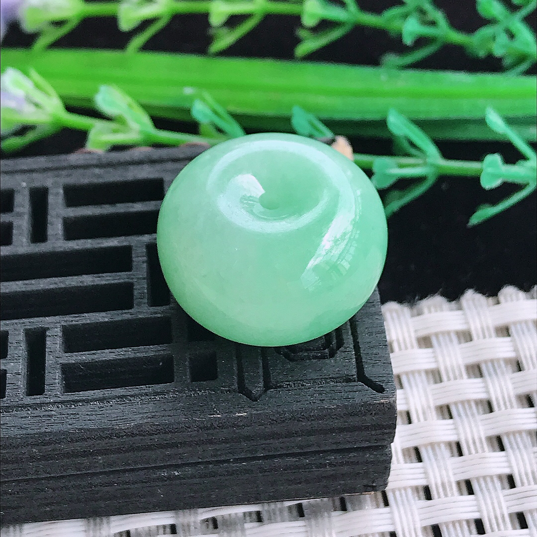 实拍A货翡翠21/12.5老坑精美满绿苹果绿算盘珠转运珠吊坠翡翠玉路路通挂件
