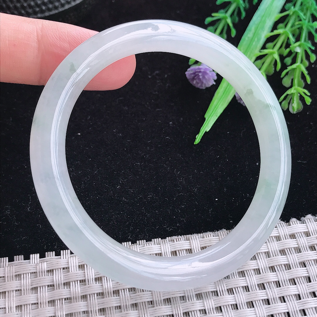 实拍A货翡翠54/8.3/8.5老坑冰胶冰飘花圆条手镯玉手镯女款平安镯