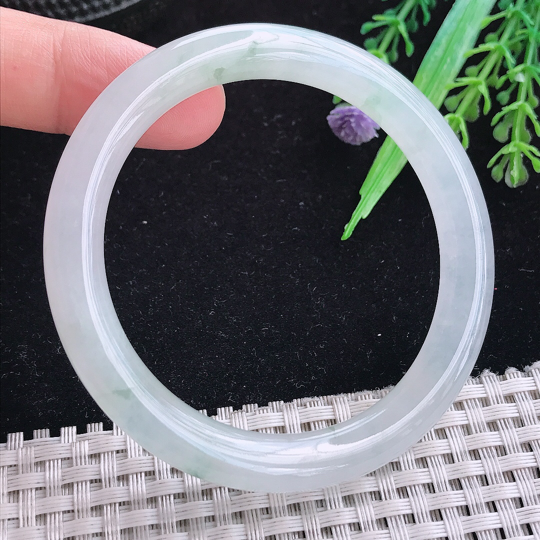 实拍A货翡翠54/8.3/8.5老坑冰胶冰飘花圆条手镯玉手镯女款平安镯