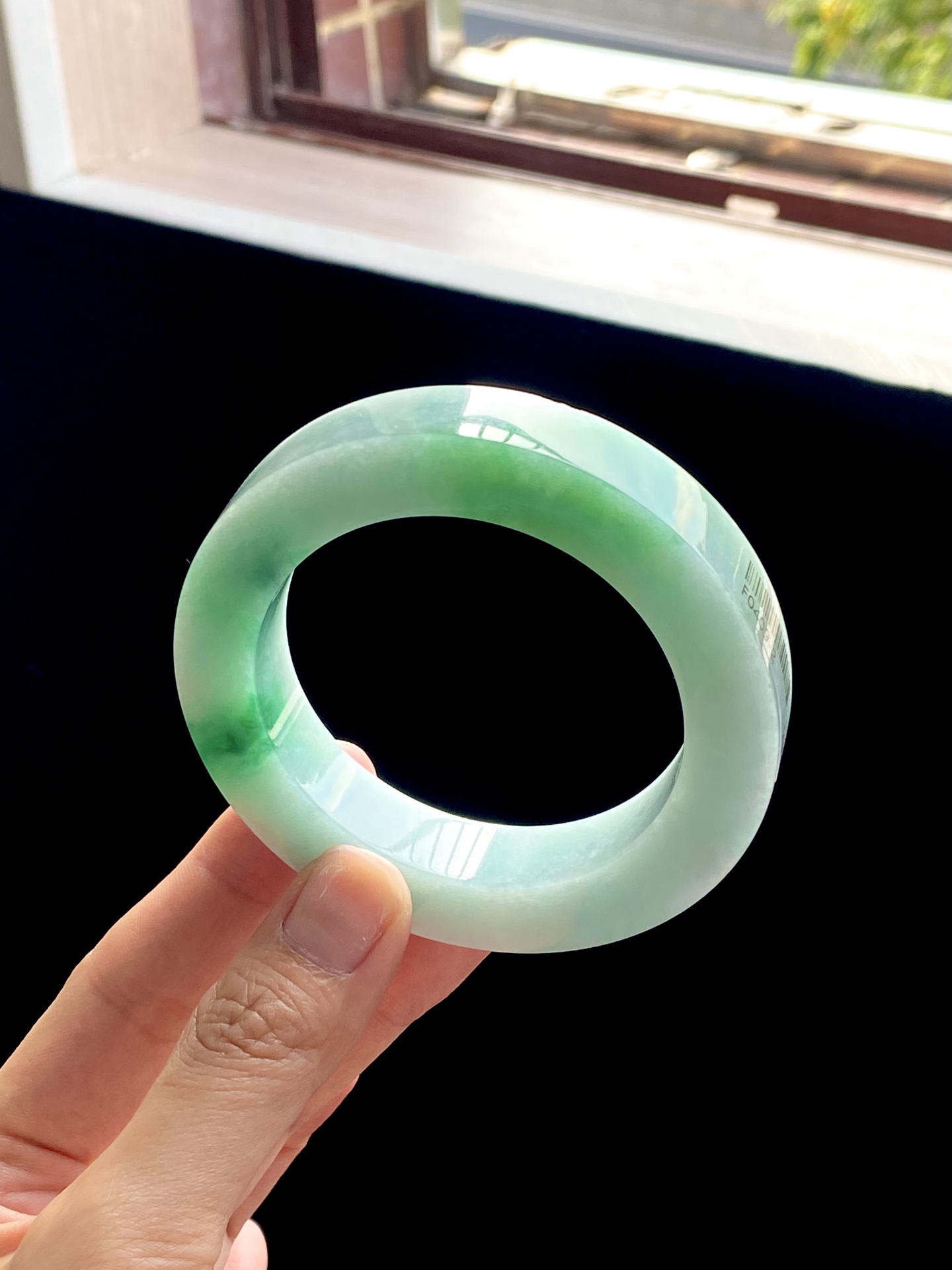 大圈口白底青果绿飘绿镯胚 F0409-2 可做56～62正圈