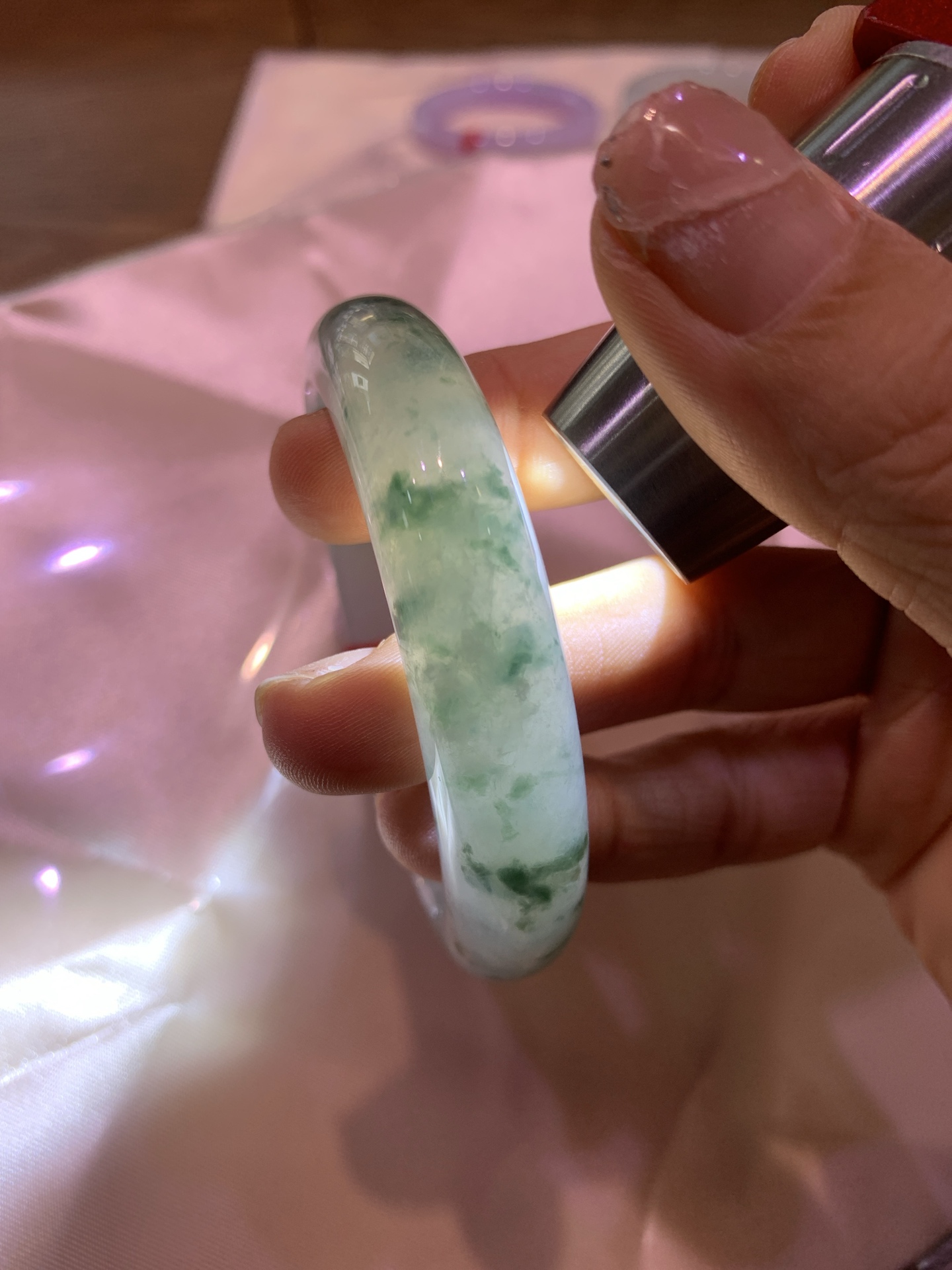 飘花正圈 54.6-7.8-12.4 0527-N781-2 打灯细纹，底妆胶润细腻，蓝花灵动飘逸，勾勒出一幅唯美诗意的山水意境画，古典优雅又秀气