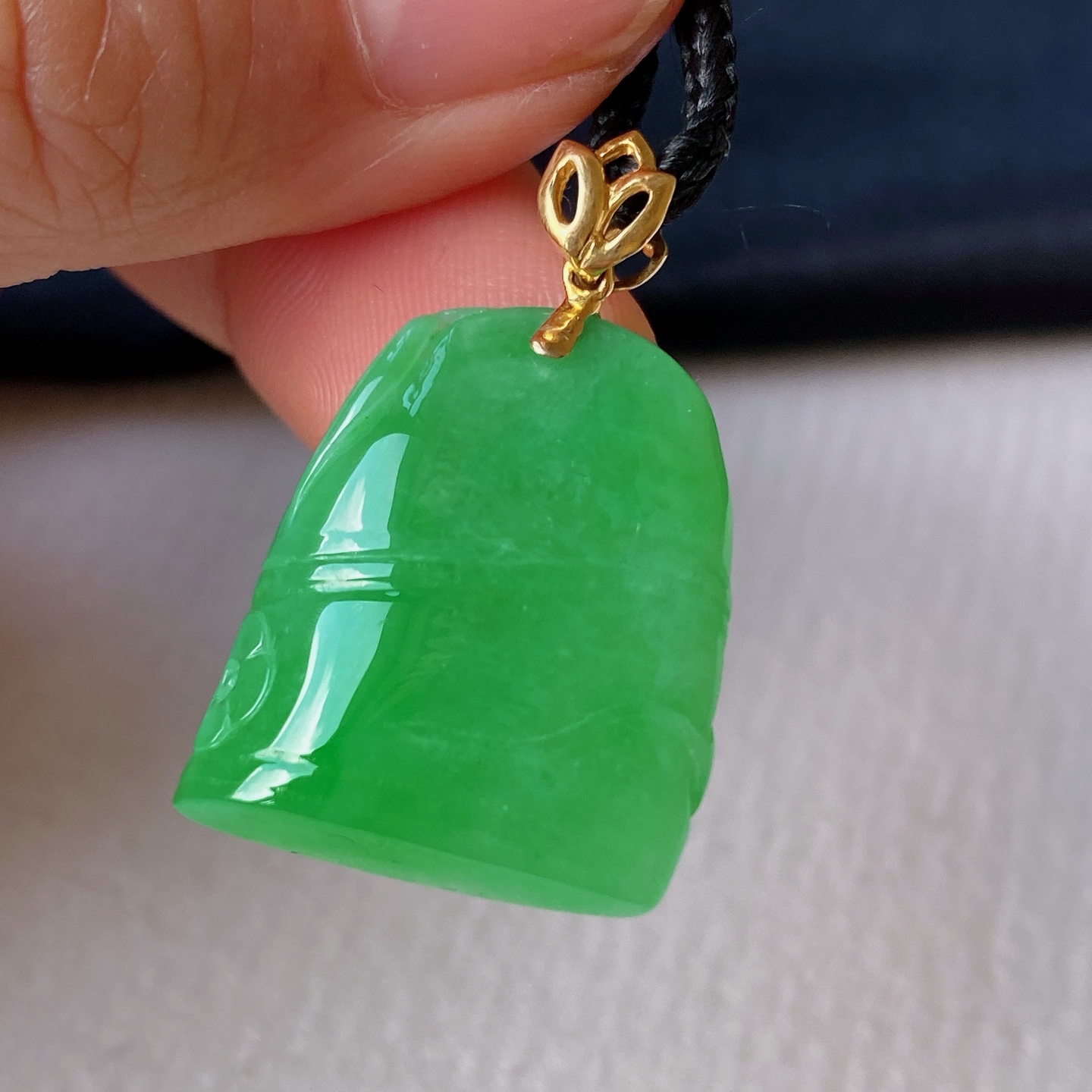 冰阳绿竹节吊坠    节节高升寓意好 翠色鲜艳冰润细腻 种色俱佳  佩戴气质优雅 货号19525，2