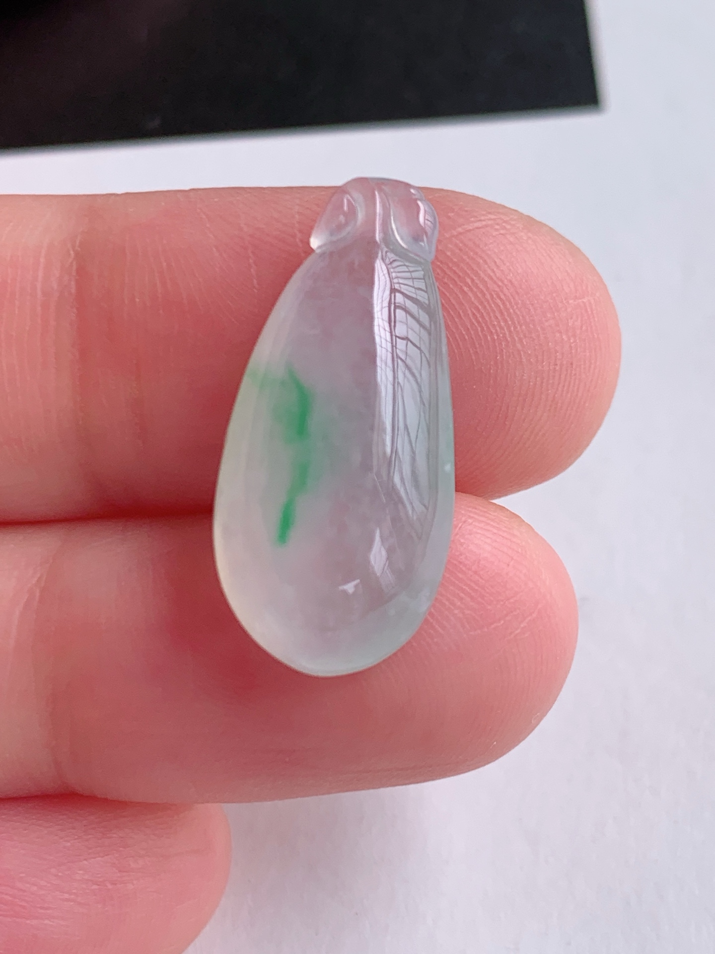 冰飘绿小福瓜，花色阳种水清润风格清透柔和、低调耐看。尺寸：21.8/10.5/6