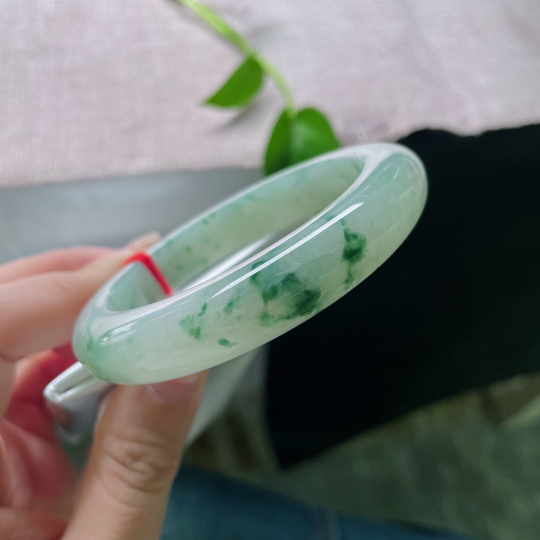 55.8/11.6/8.3飘花正圈，肉细种老，举手投足间尽显东方女人的韵味，有纹，ss50025a