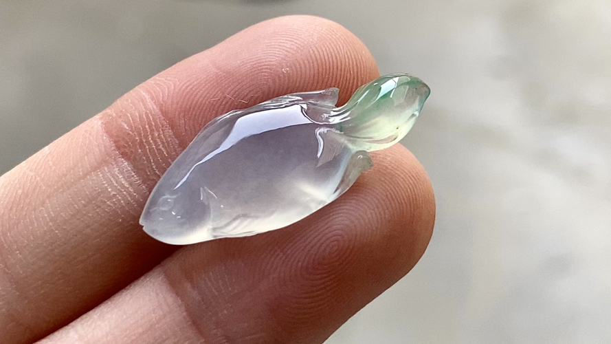 ️ 玻璃种飘绿锦鲤 25.8*10.6*4