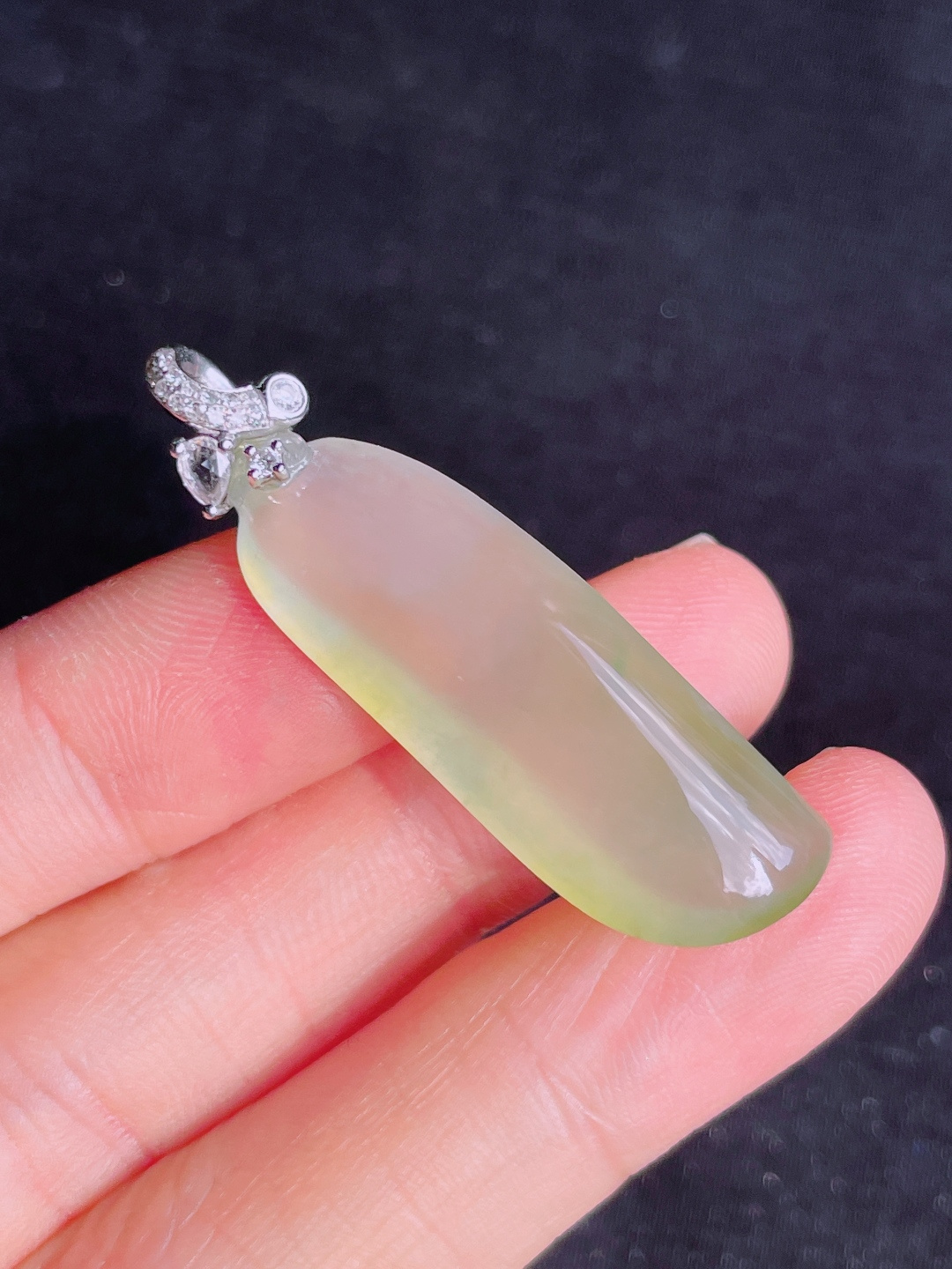 ️高冰黄翡福瓜吊坠，晶莹剔透，新颖时尚，无裂，45
