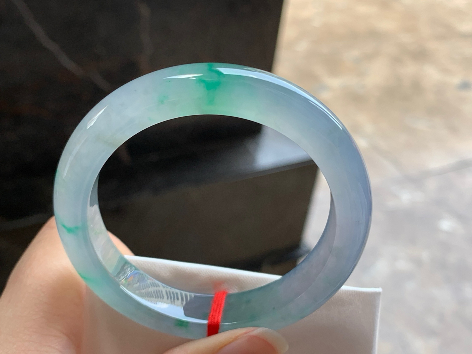 53-11.8-8.5

冰飘绿手镯^_^种水好
