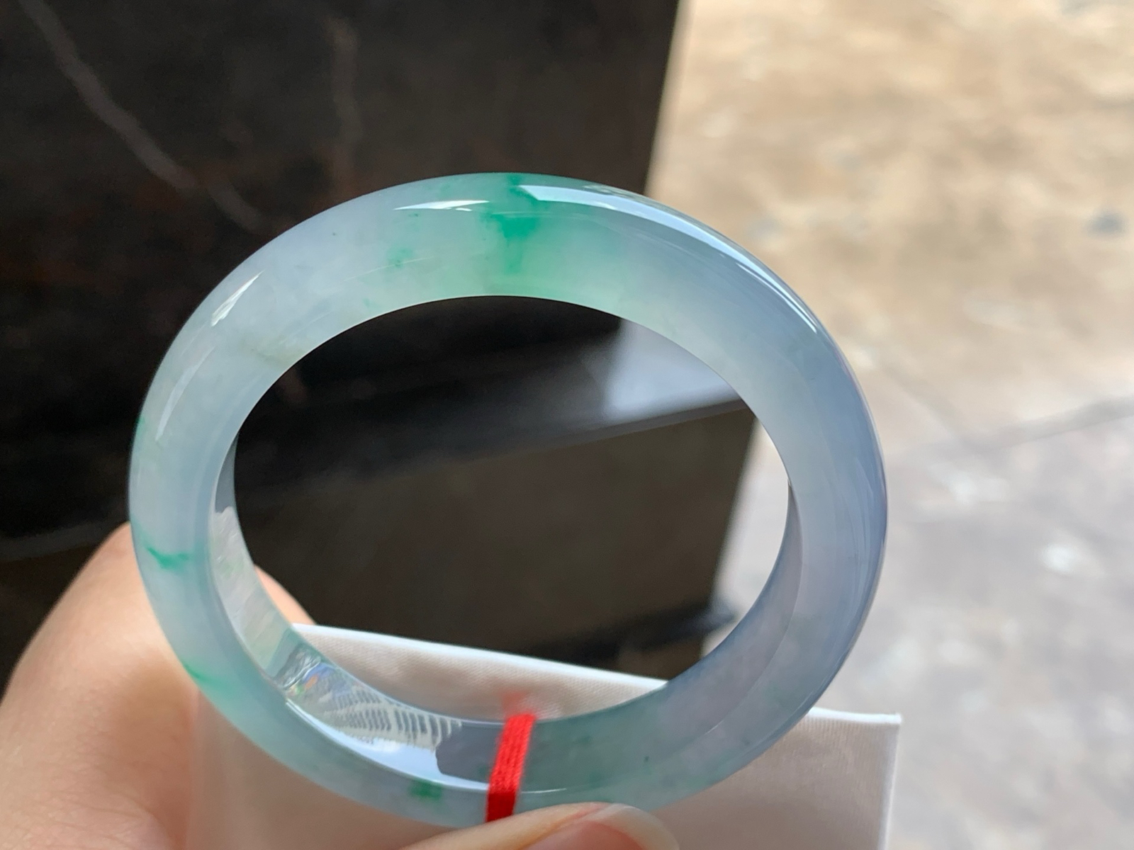53-11.8-8.5

冰飘绿手镯^_^种水好