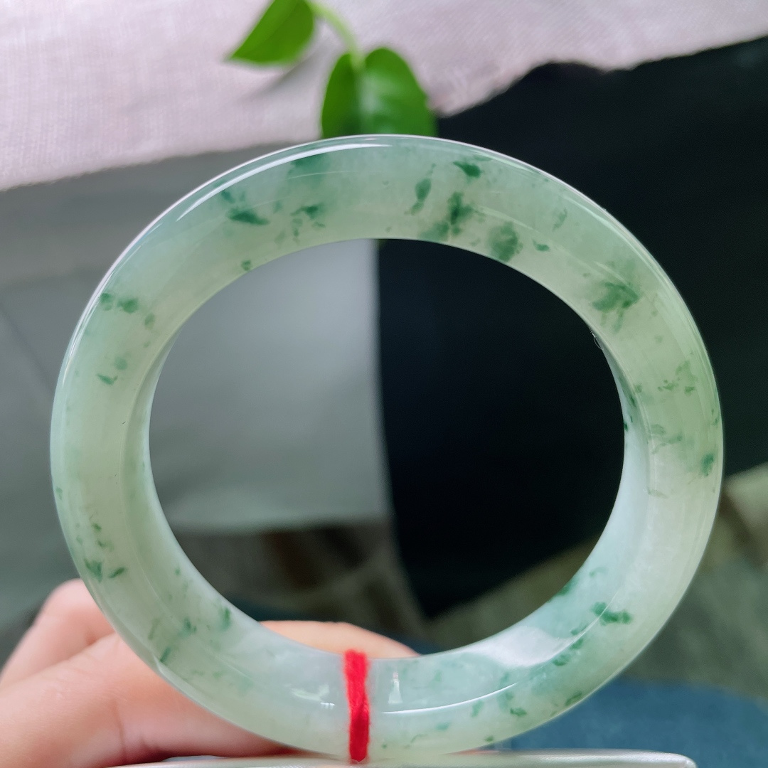 55.8/11.6/8.3飘花正圈，肉细种老，举手投足间尽显东方女人的韵味，有纹，ss50025a