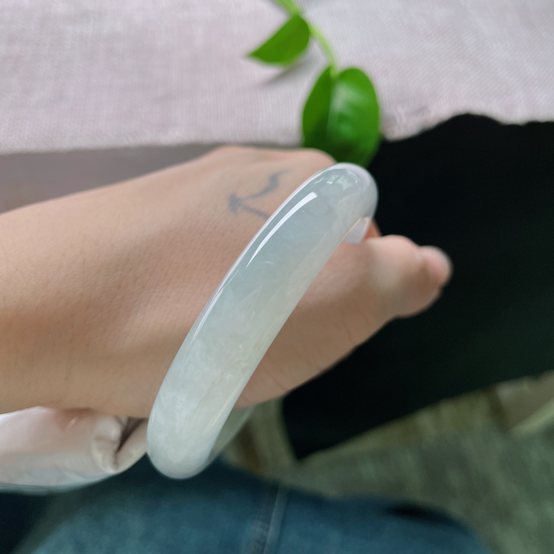 冰晴底正圈，清润通透，清丽脱俗，充满无限遐想，晶体纹，ss53191a