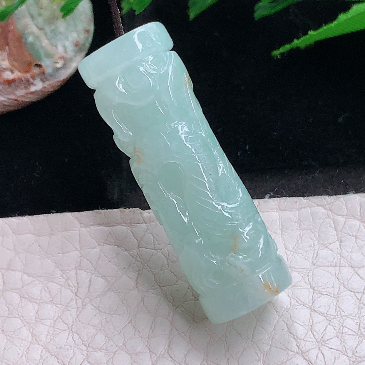 zen实拍39.8*13*12.3天然缅甸翡翠胶感三彩龙柱玉吊坠