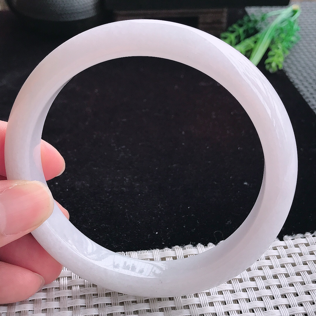 自然光70/12.5/9.6超大圈口老坑冰润白月光手镯翡翠玉镯女款百搭