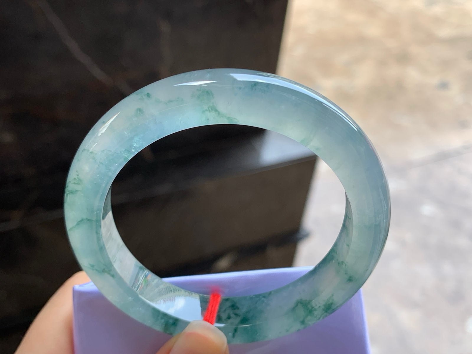54.5-11.6-9

冰蓝花手镯^_^冰透 飘花灵韵