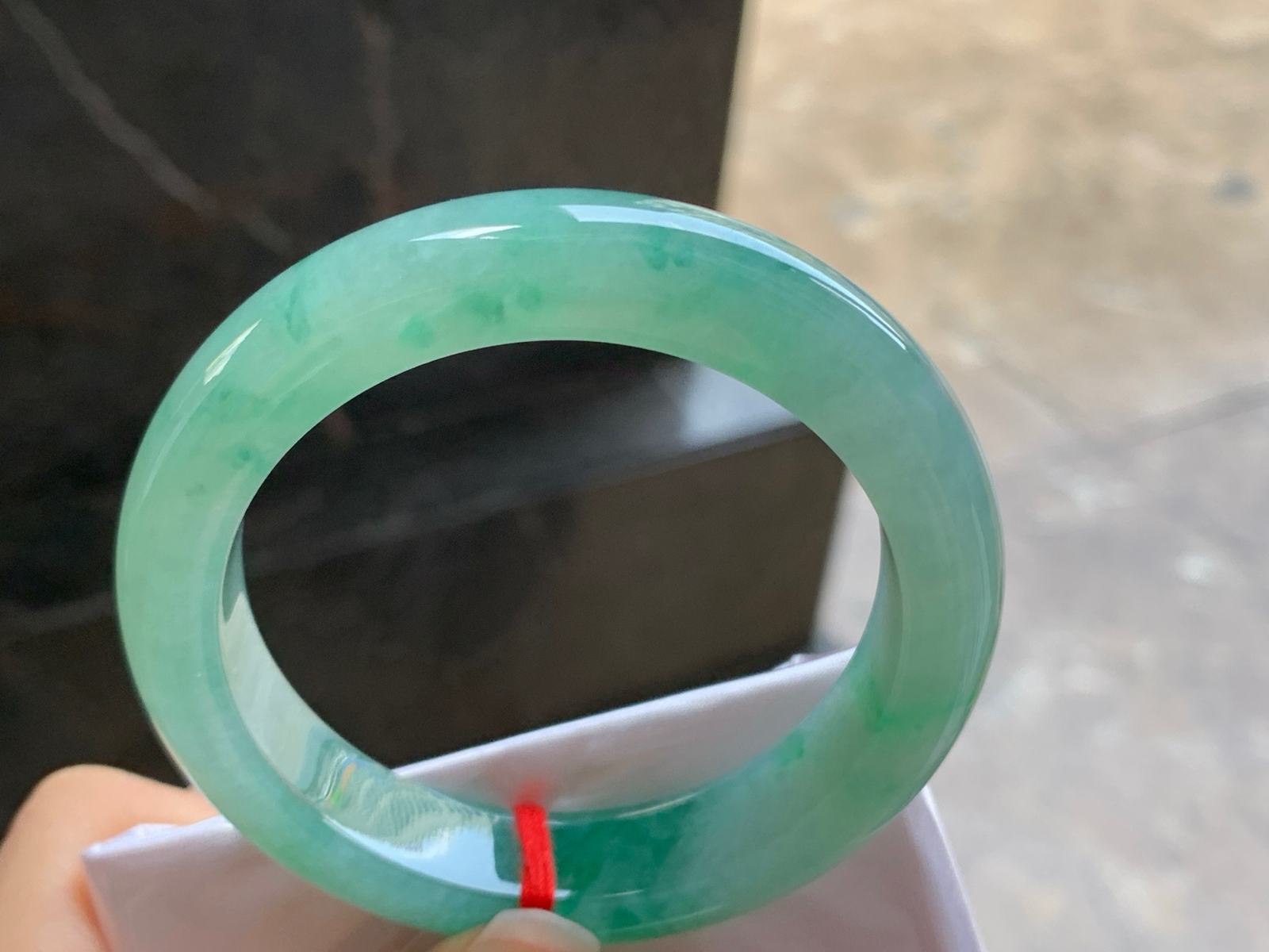 54-12-9.4

飘绿手镯^_^水润清新
