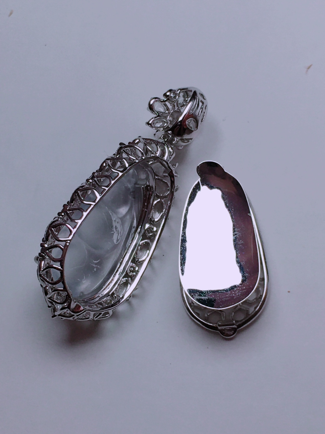 ️高冰福豆吊坠，晶莹剔透，新颖时尚，无裂，35.7