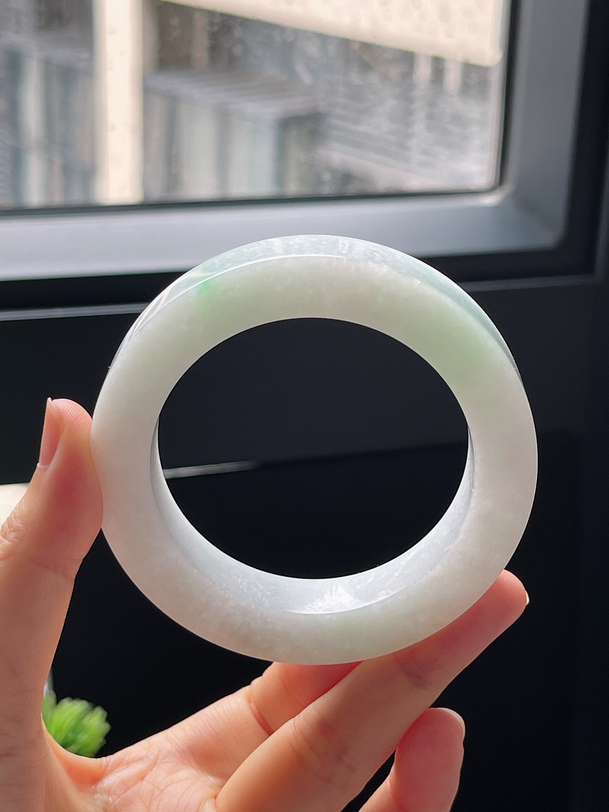 翡翠镯饼，⭕️正圈最大做58，圆条最大做54；最小做53.3