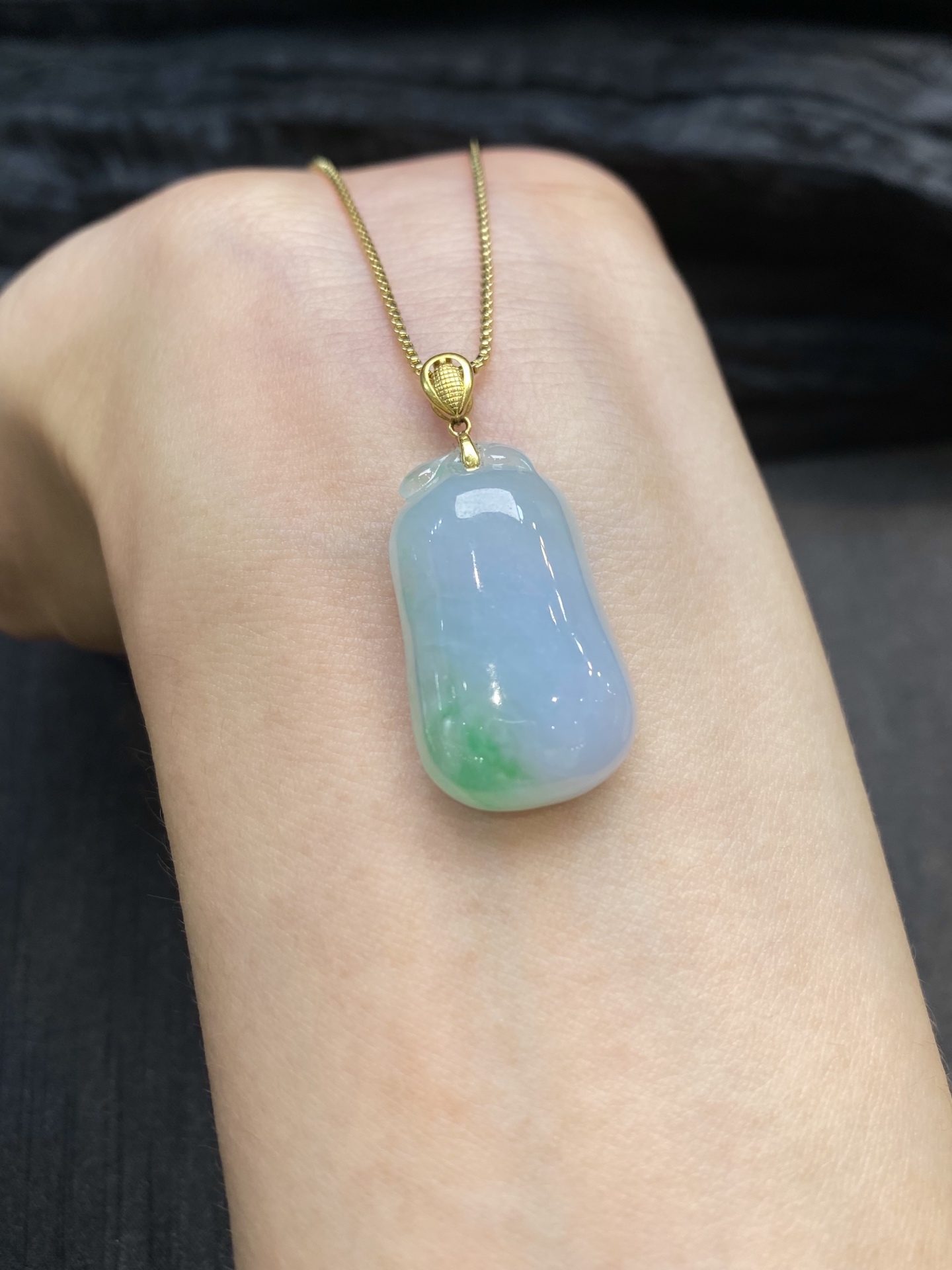 冰紫底飘绿花福瓜吊坠·金 整·33.5-16-8mm 裸·26.7-16-8mm